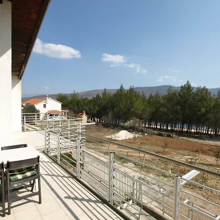 Apartamento Marija-1 By Interhome *